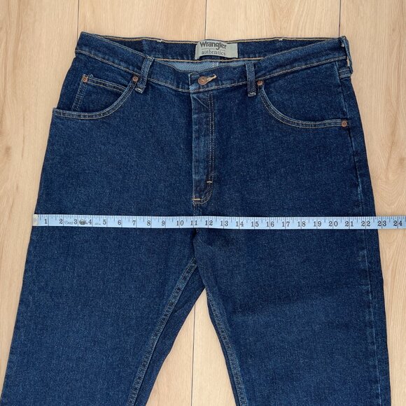 Wrangler Authentics Men's Classic 5-Pocket Regular Fit Dark Wash Jeans 36x29 - Picture 11 of 14